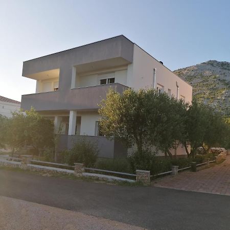 Apartments Lota Starigrad Paklenica Eksteriør billede